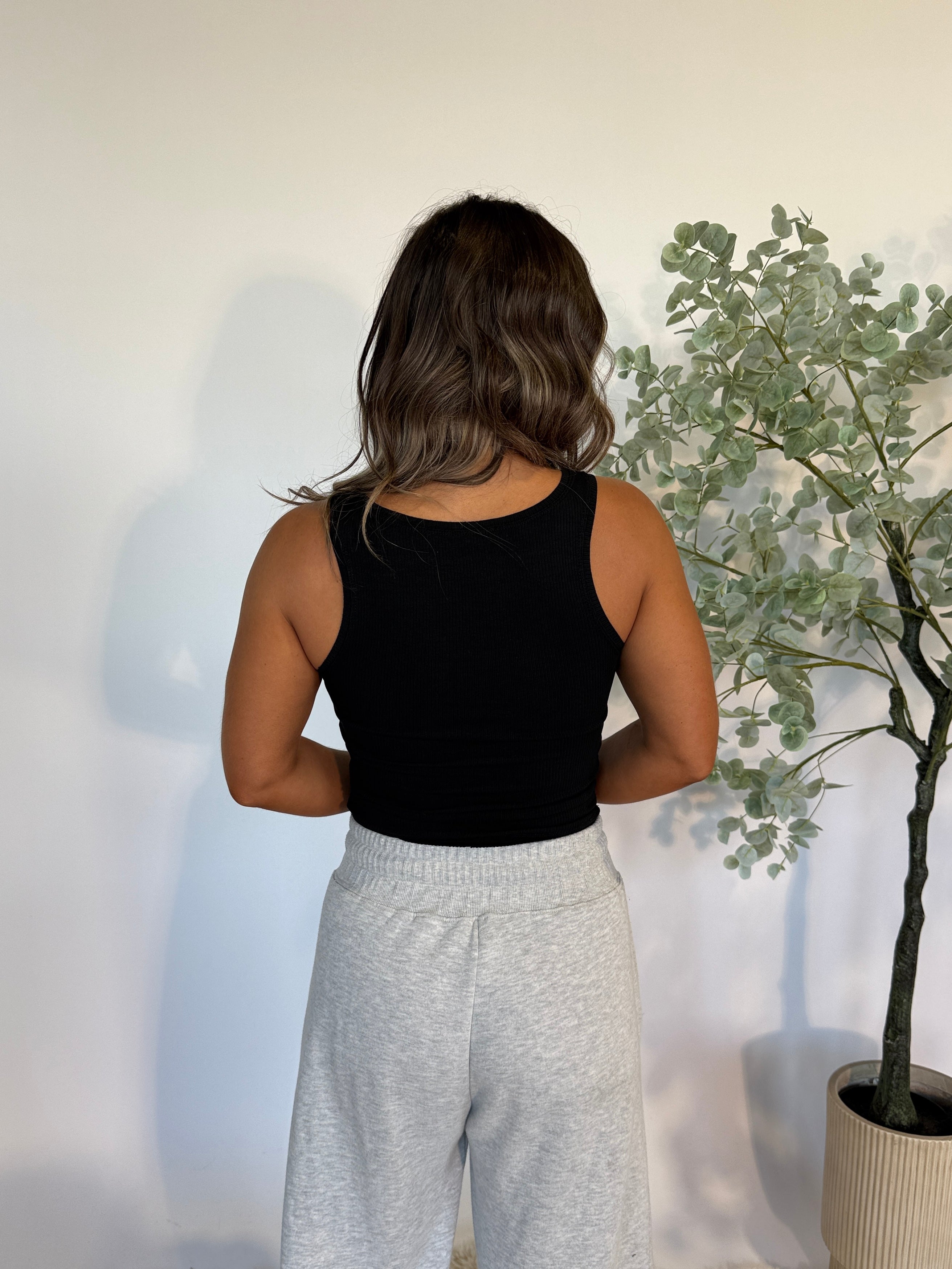 Cece Ribbed Basic Tank Black