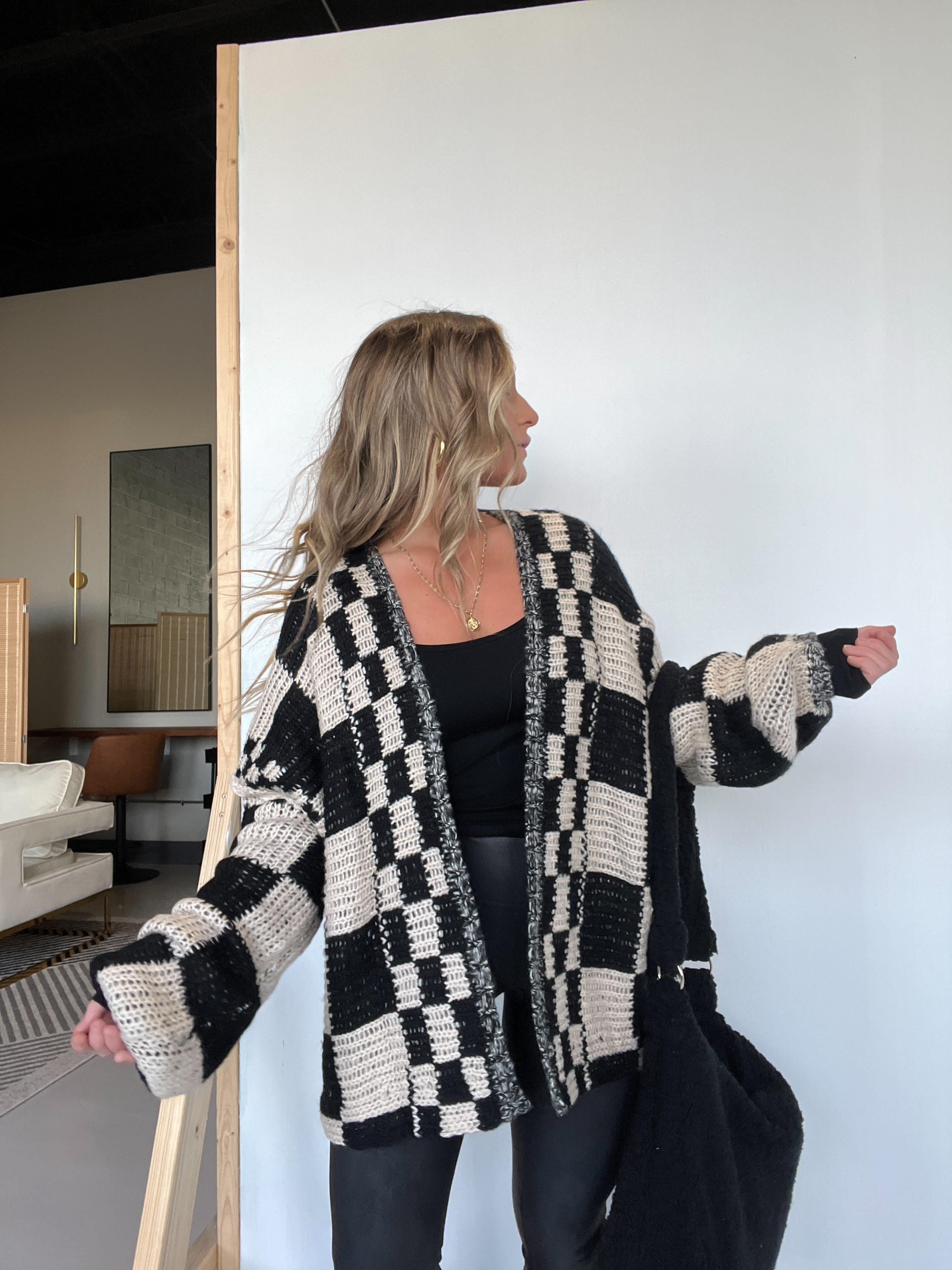 Moda B top Checker Print Cardigan