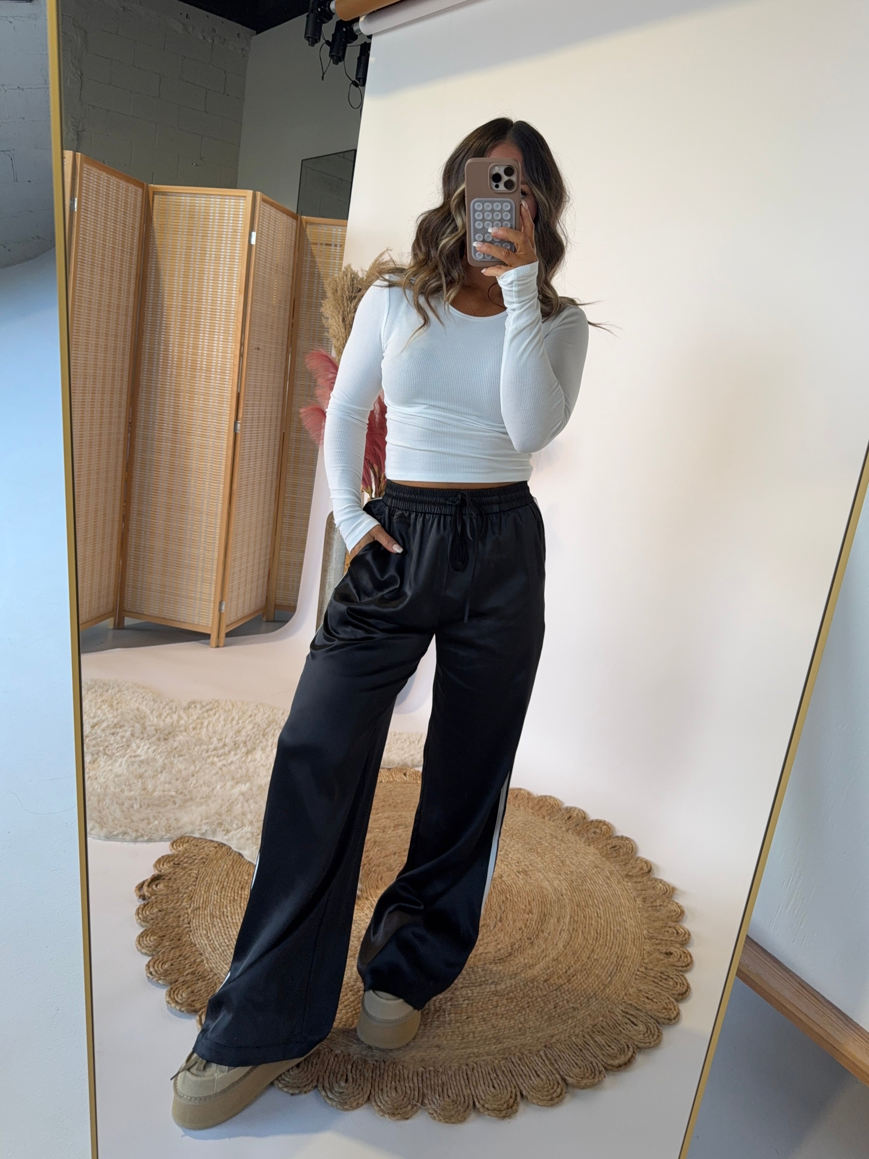 Feeling Lucky Satin Pants Black