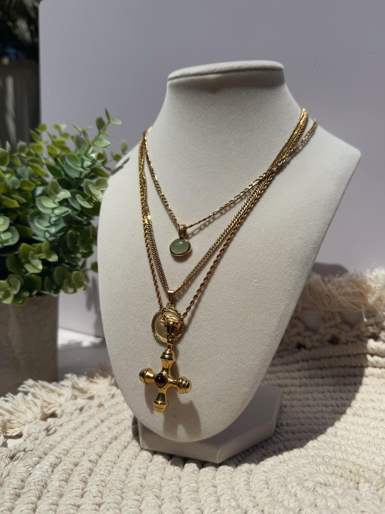 Winslow 18K Gold Pendant Necklace Green