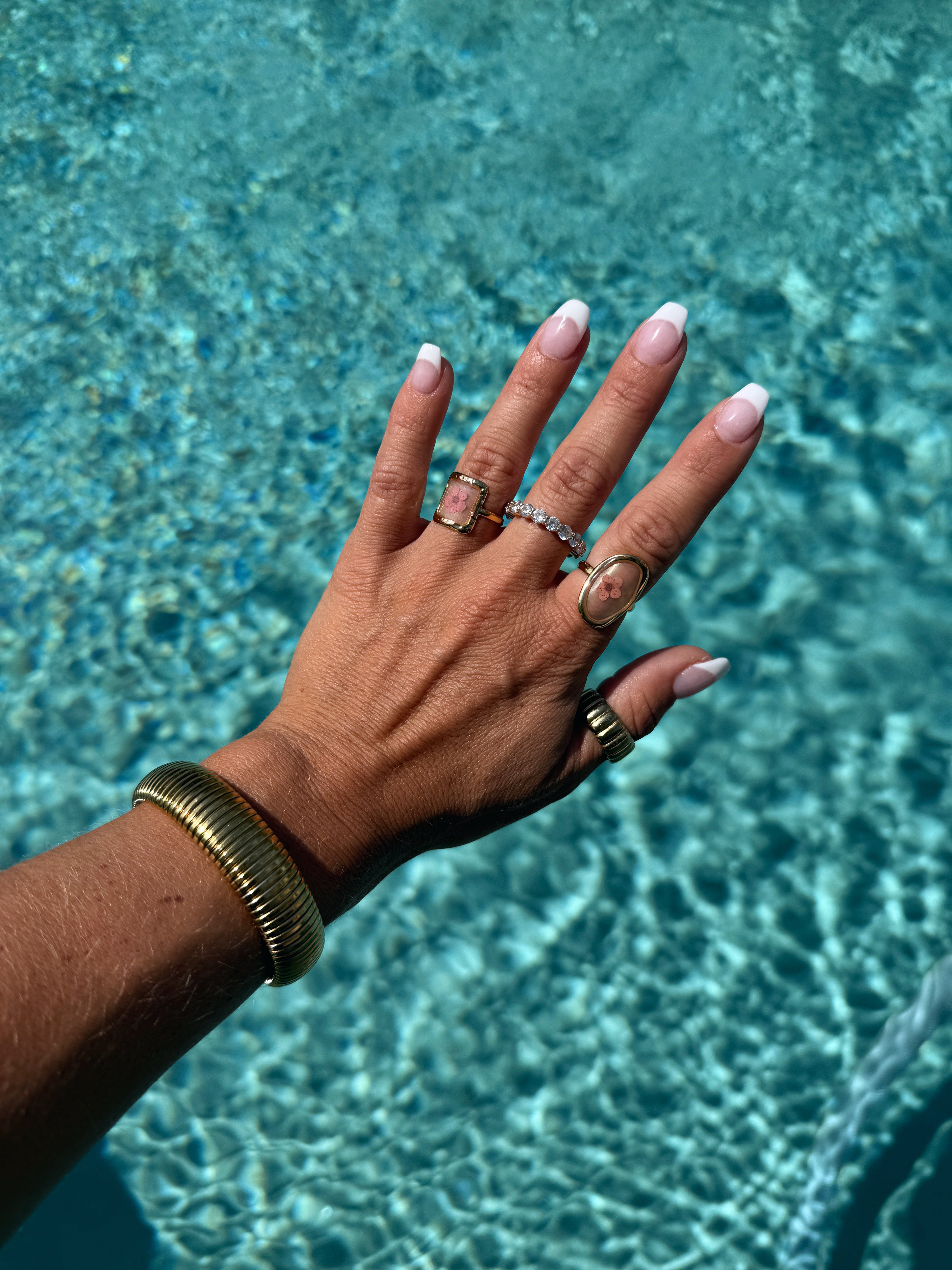 Immortal Flower Ring Gold