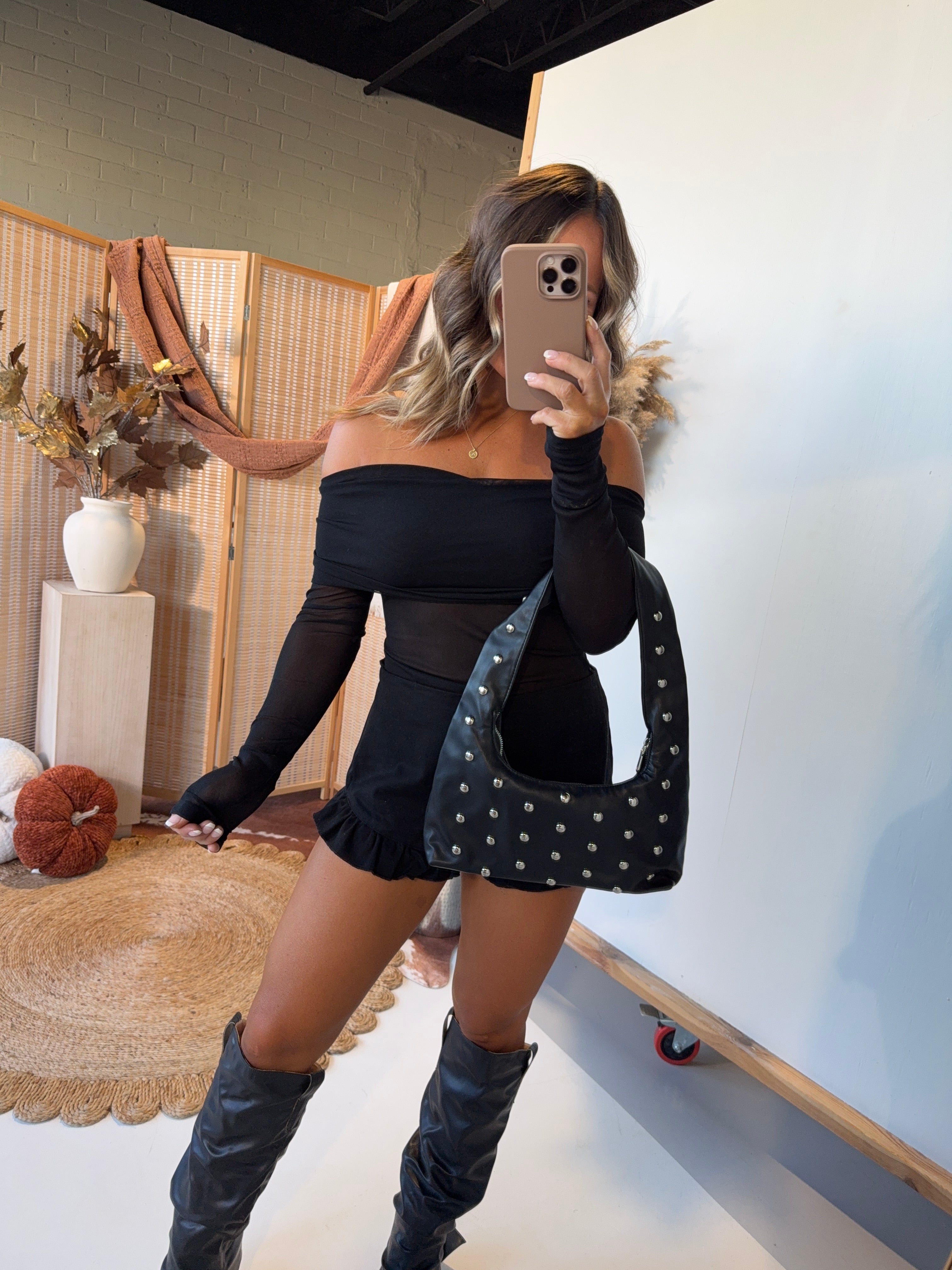 Fawn Leaf Off the Shoulder Top Black