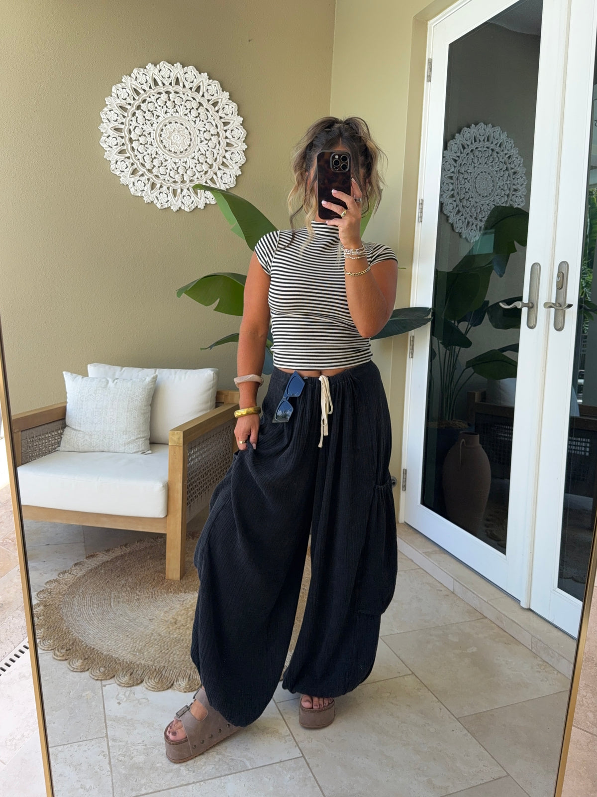 Easy Street Barrel Joggers Black