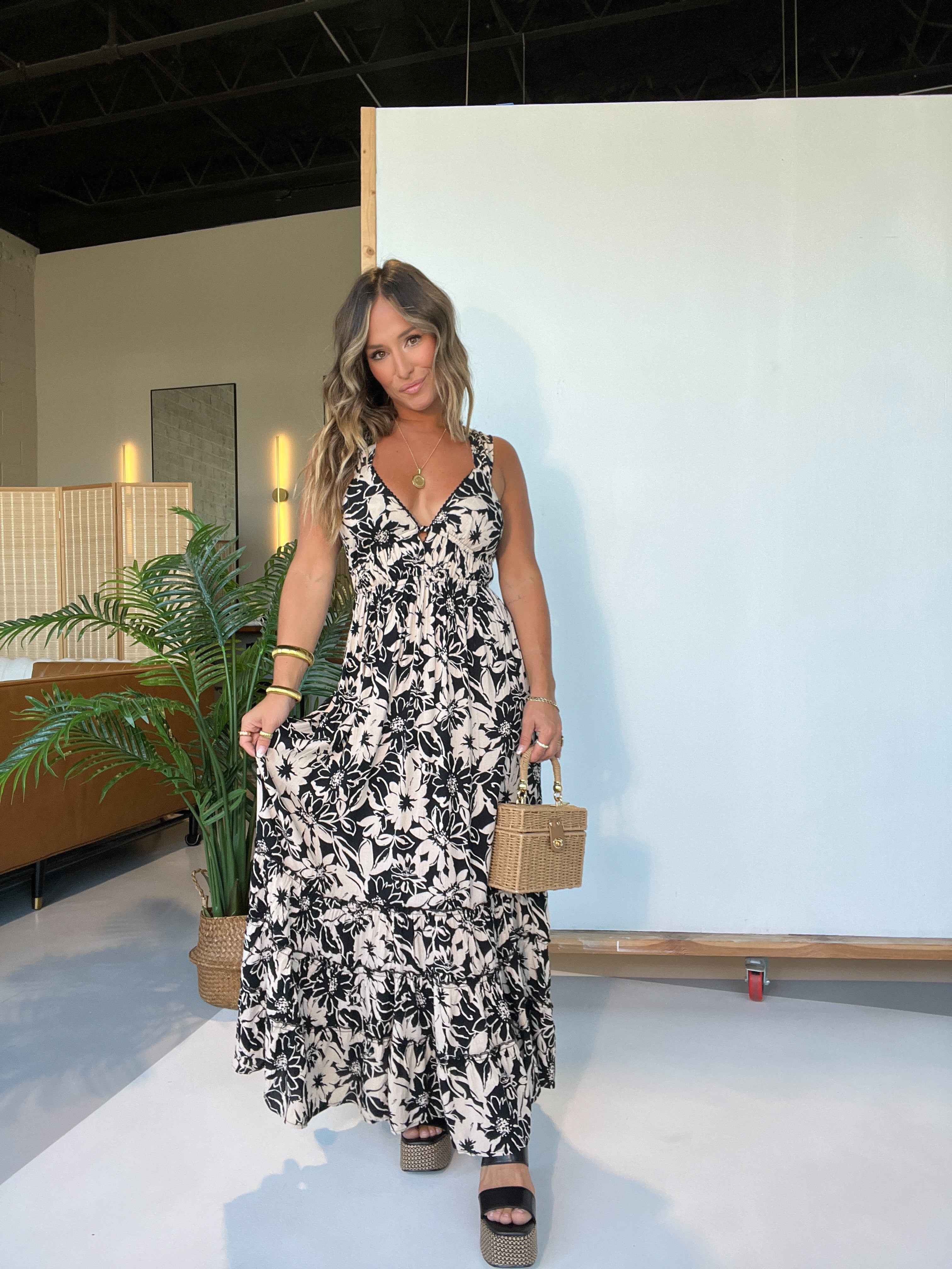 Summer Luau Maxi Dress Black Ivory