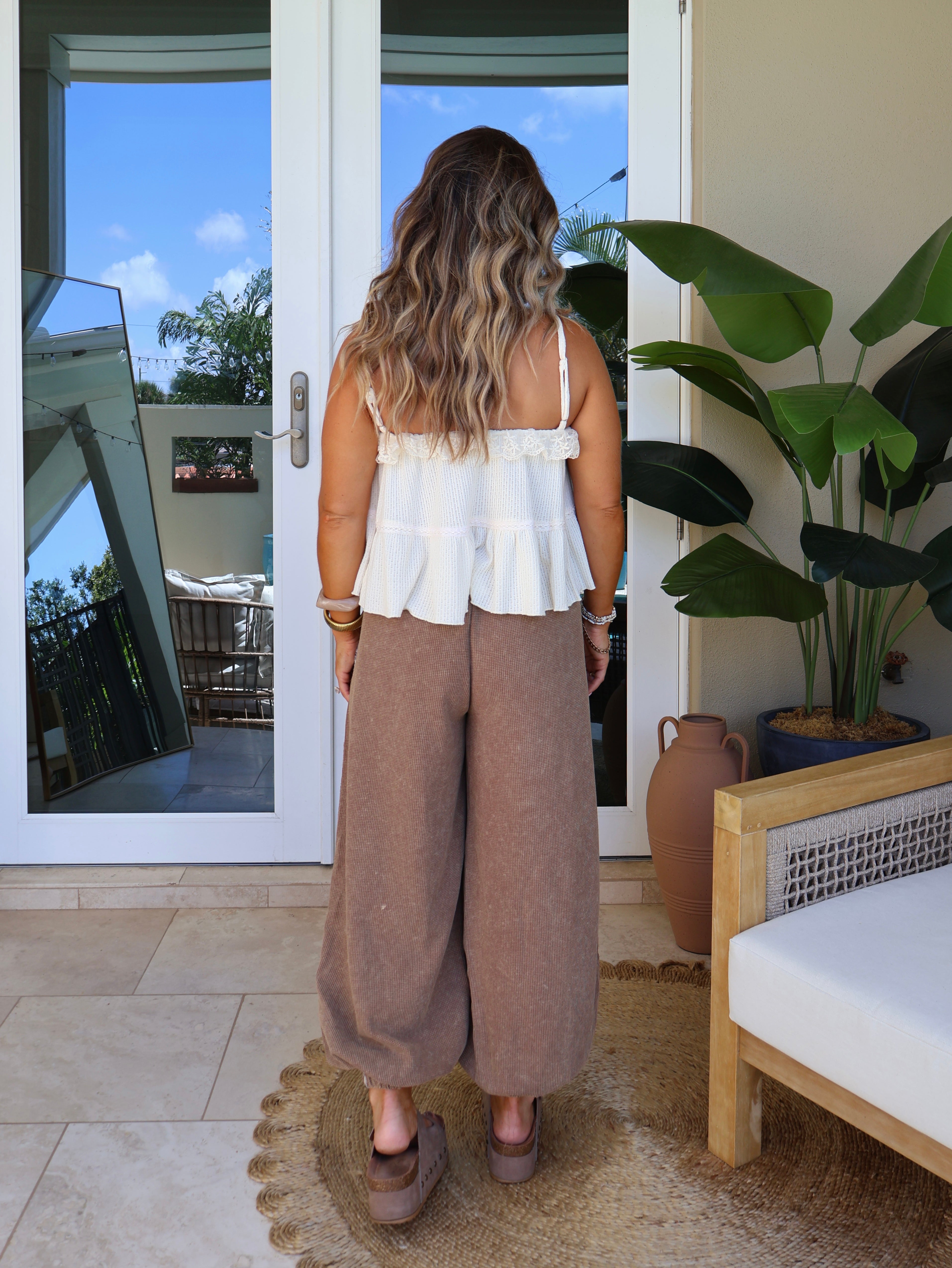 Willow Lane Distressed Joggers Chocolate