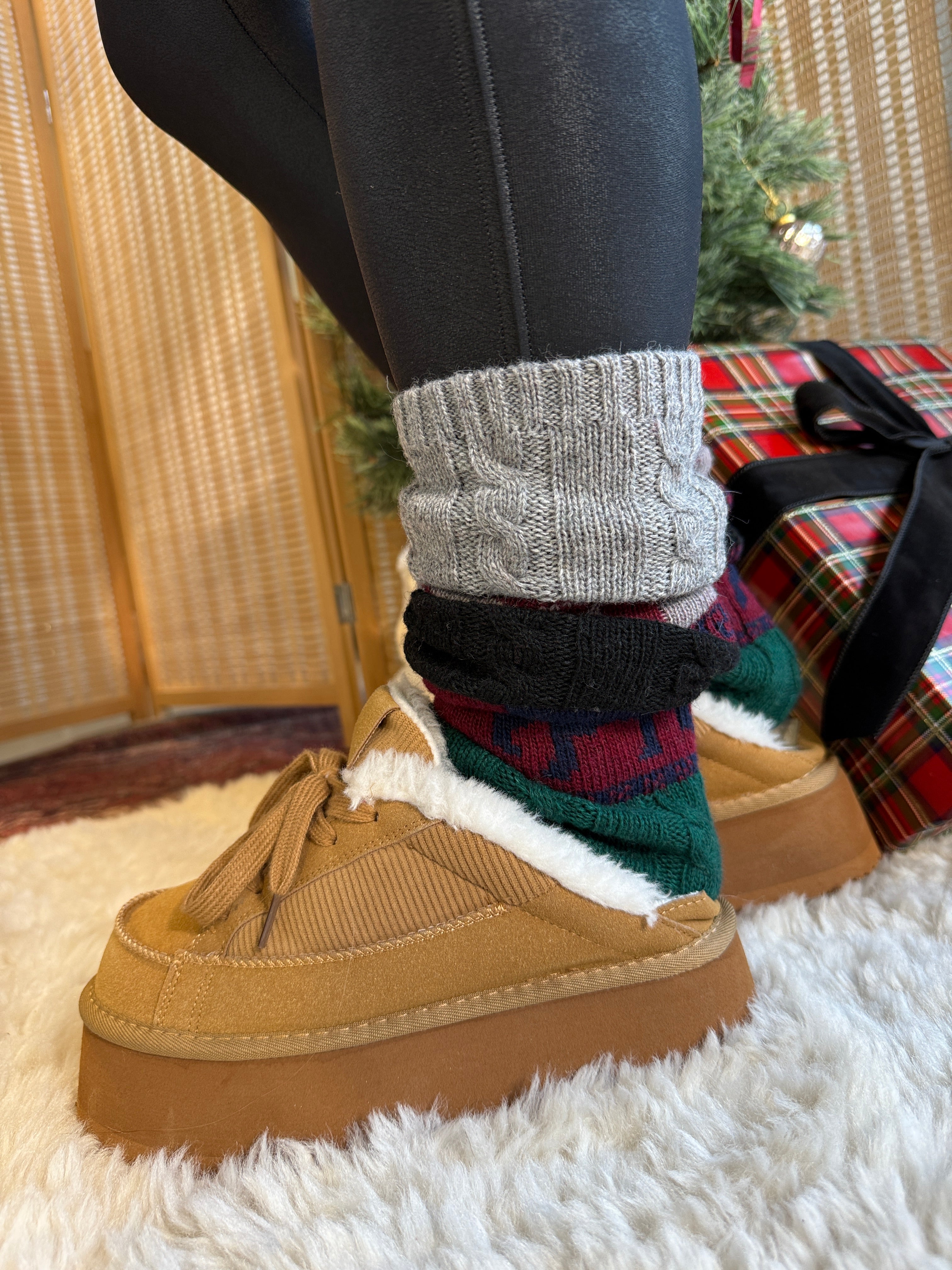 Nordic Snowflake Leg Warmers Hunter