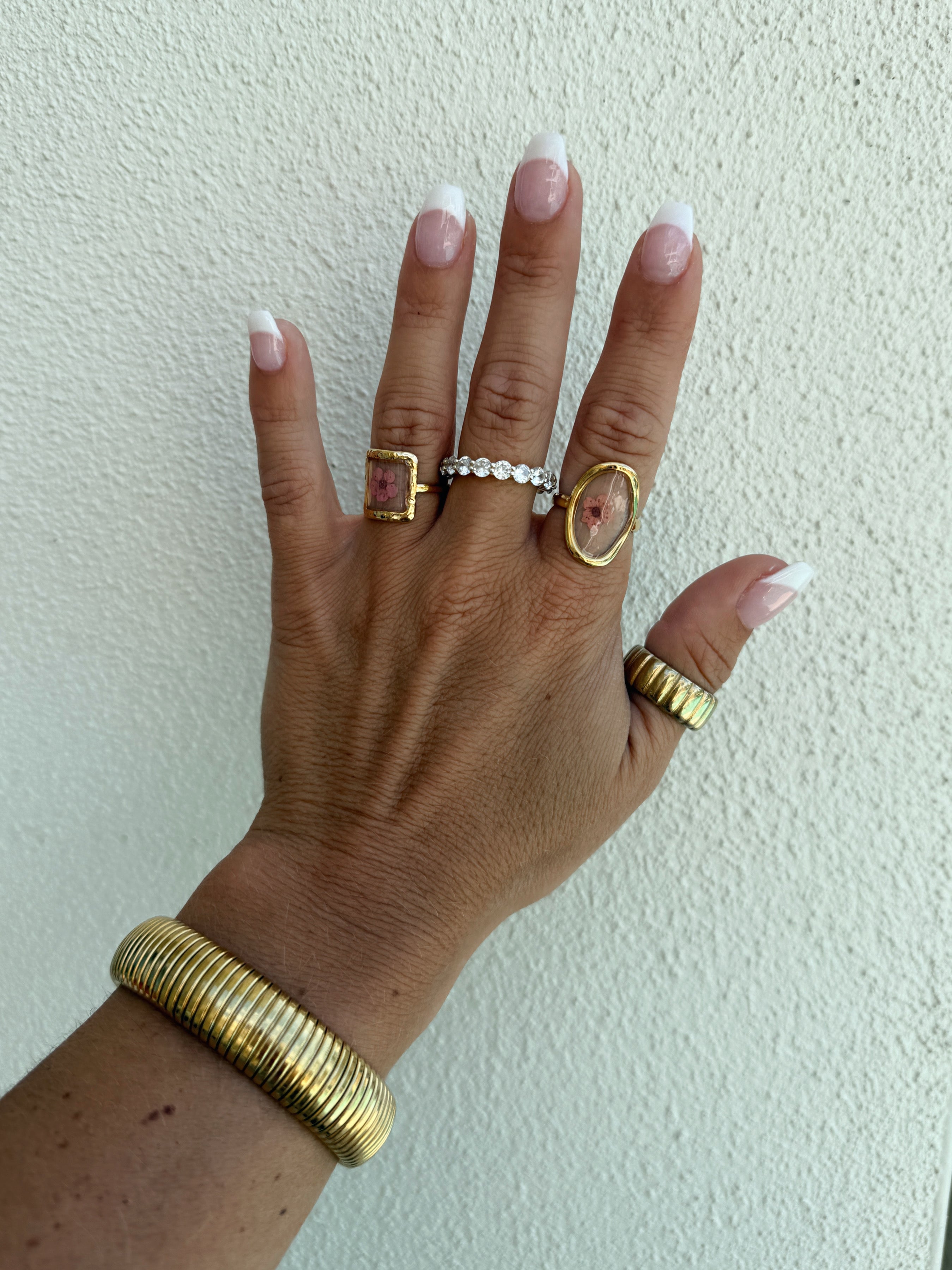 Immortal Flower Ring Gold