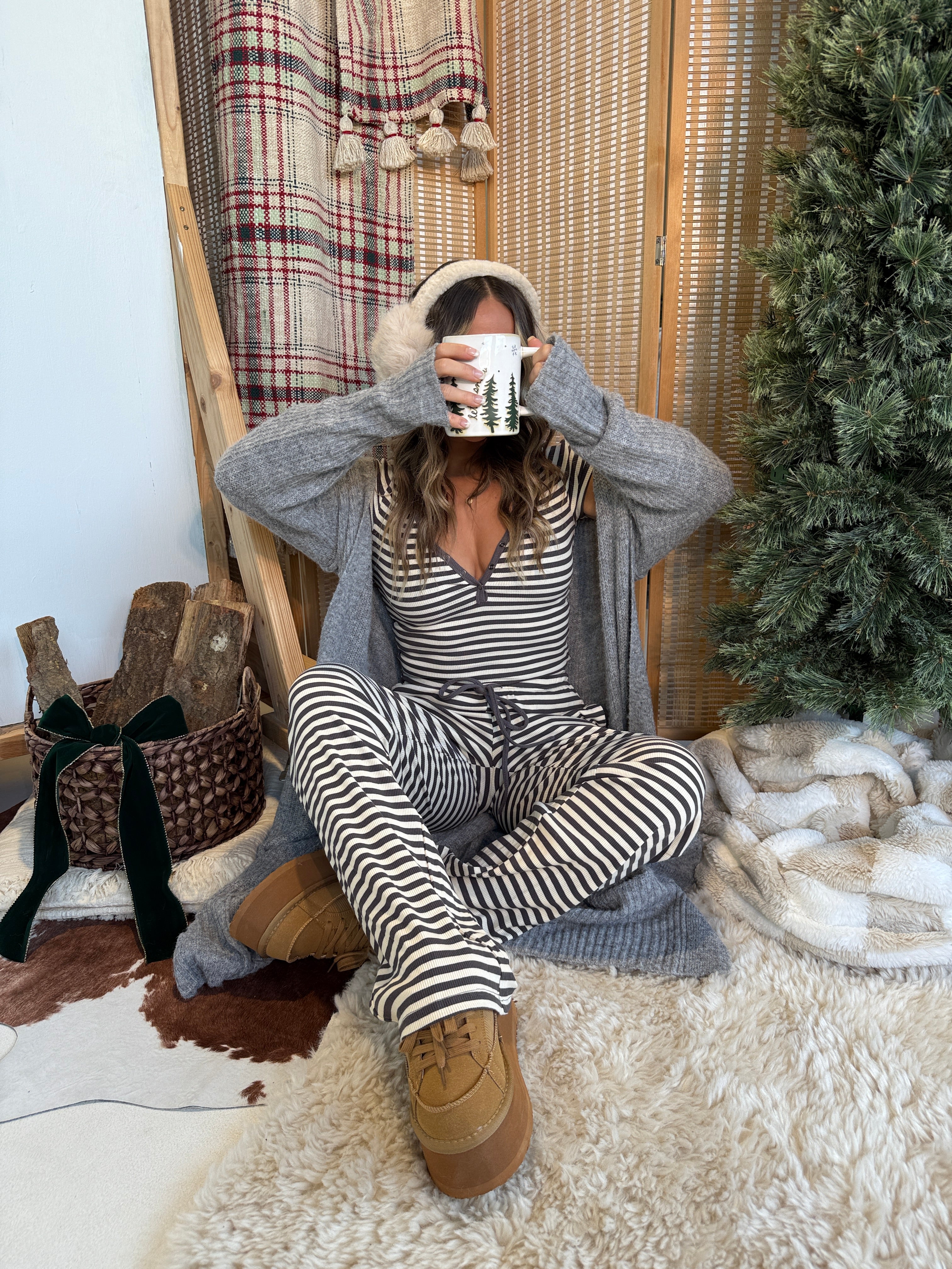 Cabin Fever Striped Lounge Set Charcoal