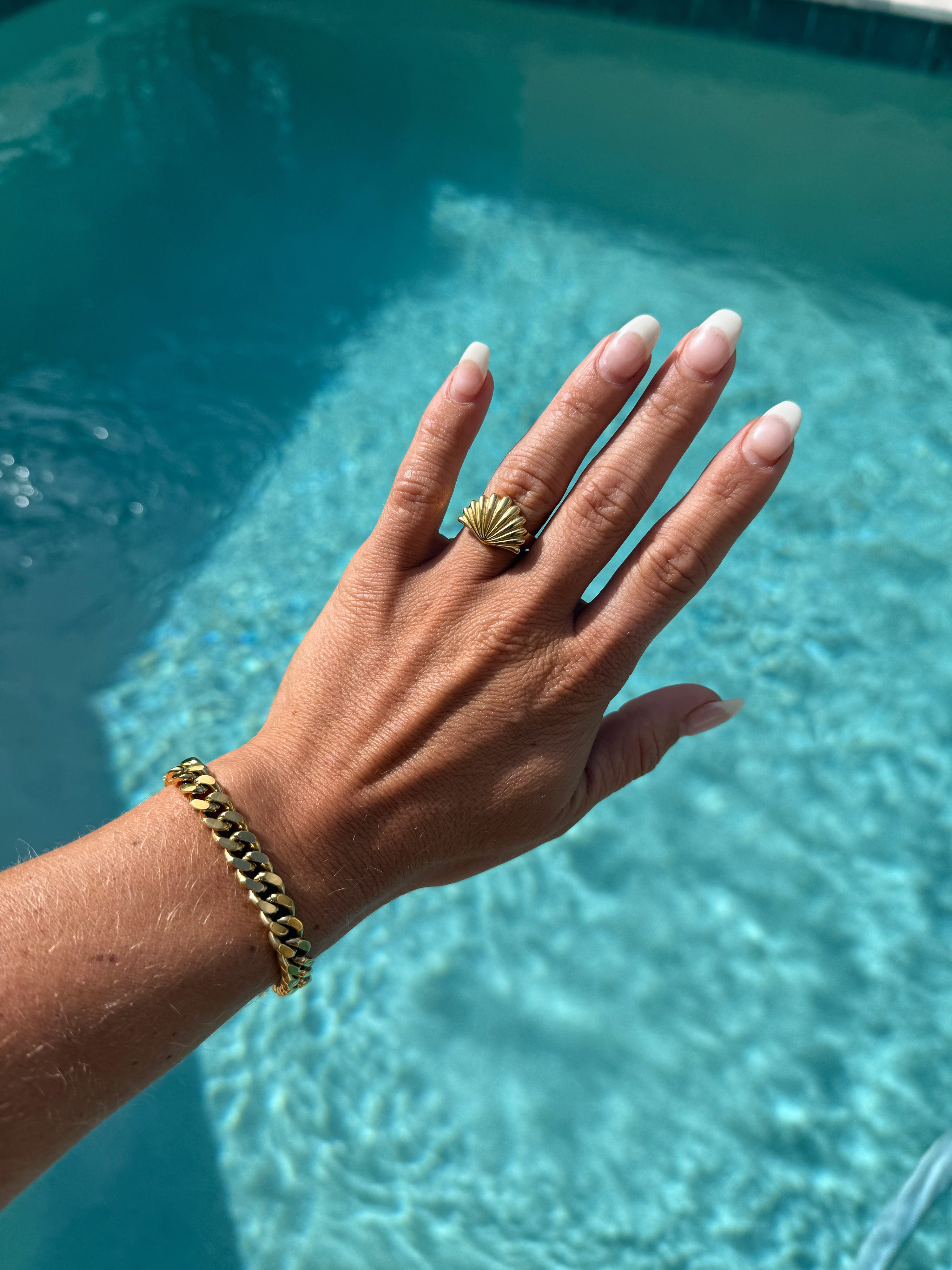 Calypso 18K Gold Ring