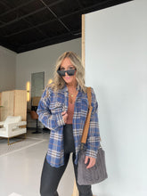 Load image into Gallery viewer, Sky Vintage Flannel

