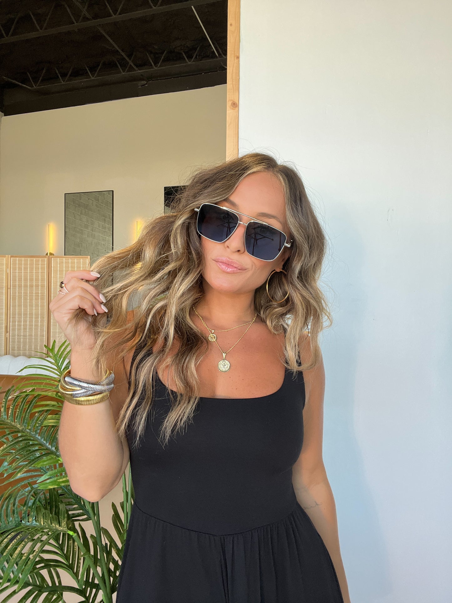 Don't Touch Aviator Sunnies
