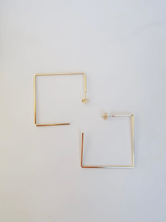 Wild Thoughts 18K Square Earrings