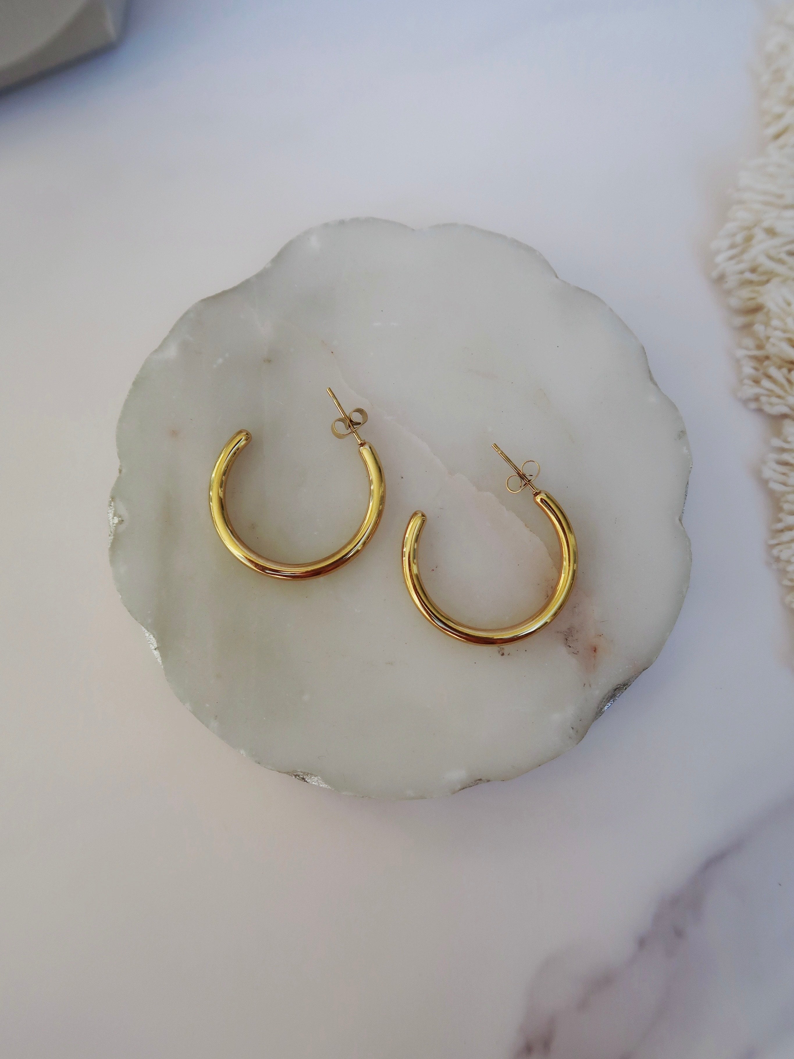 Tessa Tube Hoop Earrings Gold
