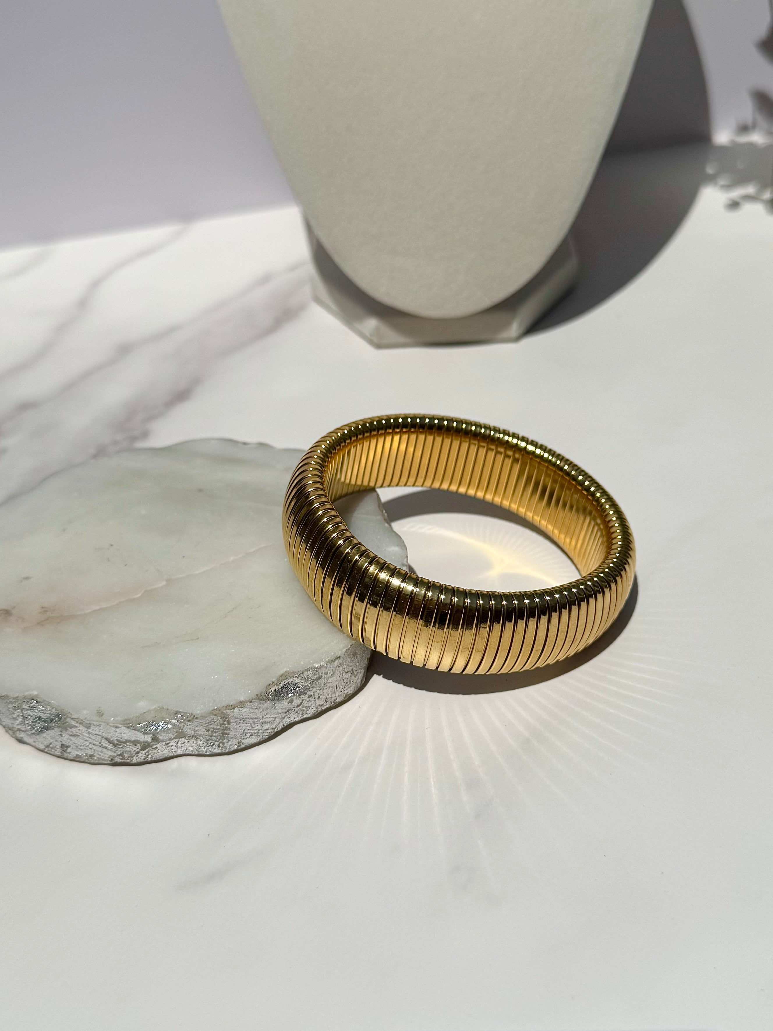 Veronica Bracelet Gold 20mm