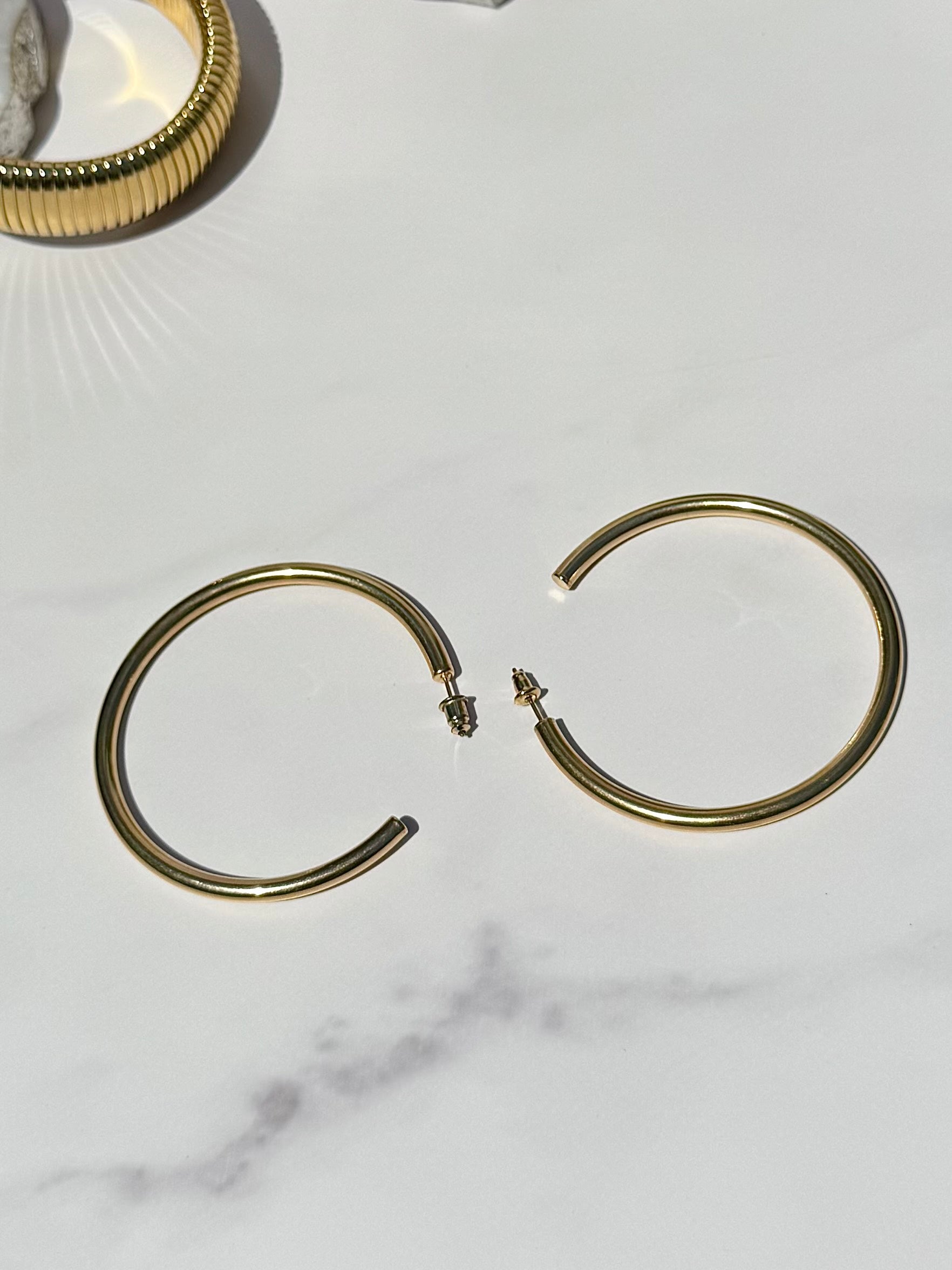 Clara Hoop Earrings Gold