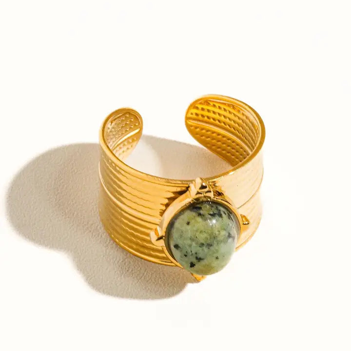 Oasis 18K Gold Ring Green