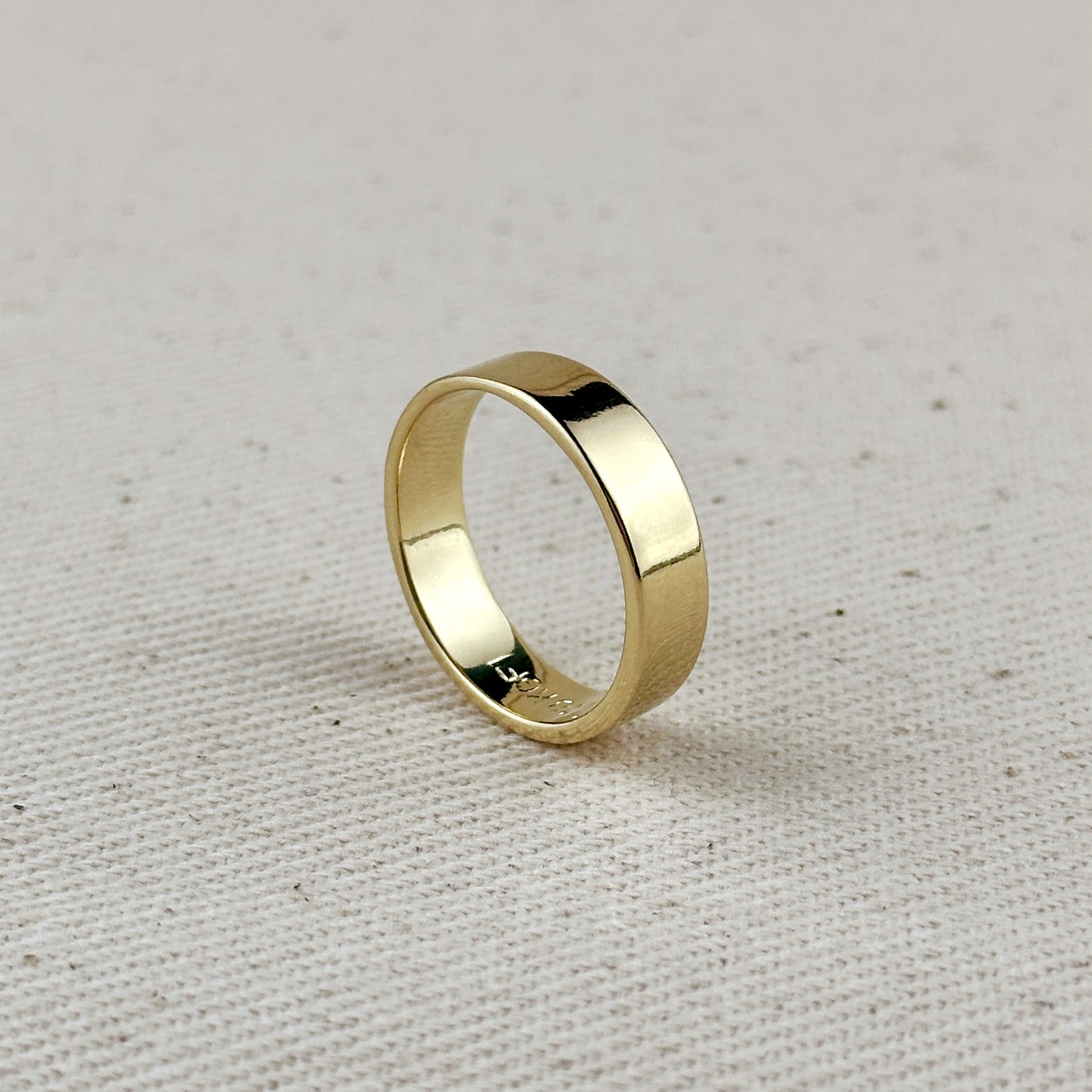 Flat Band 18K Gold Ring