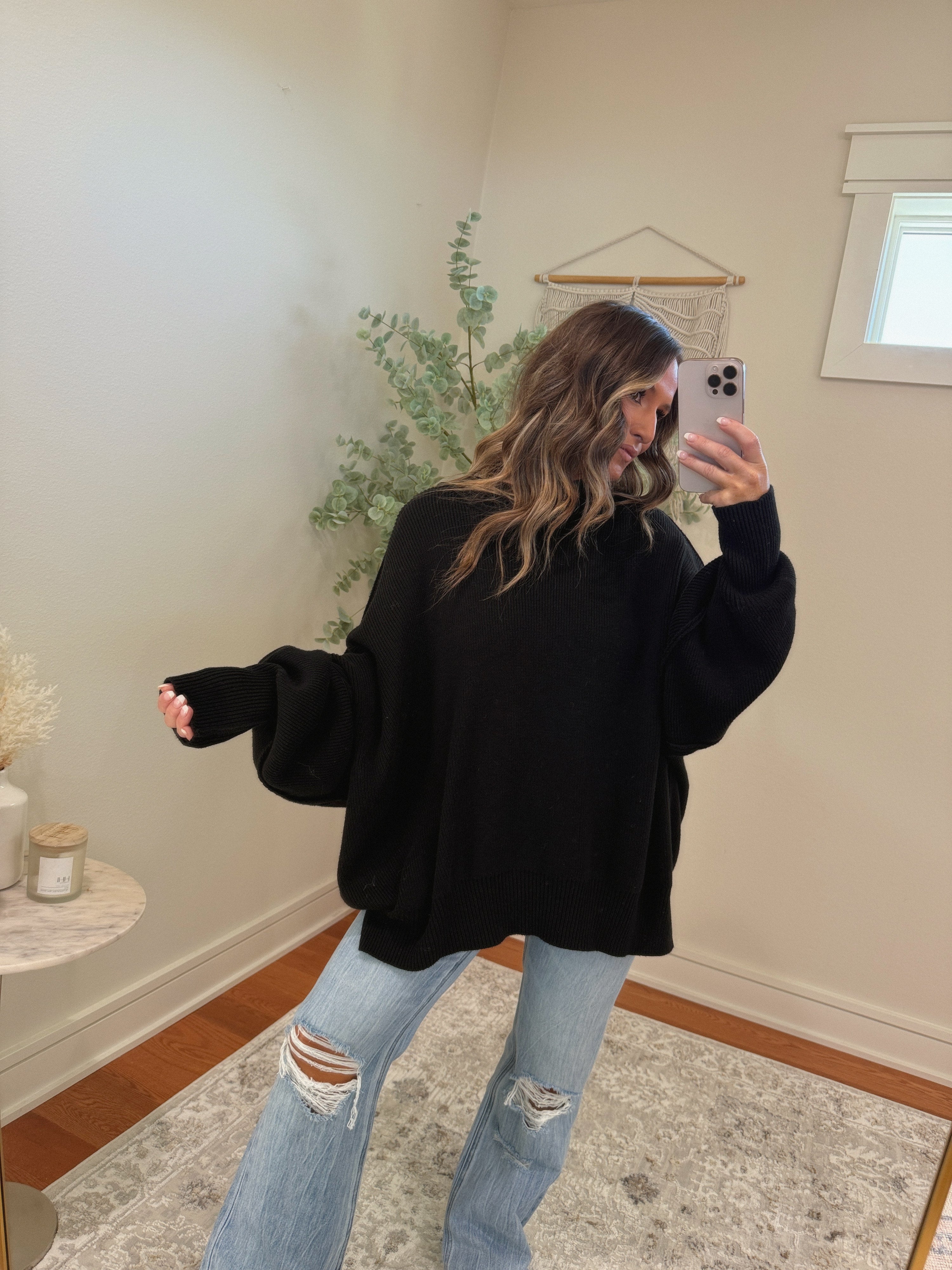 Promise Me Cropped Sweater Black