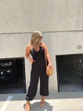 Load image into Gallery viewer, HIPSTER JUMPSUIT BLACK
