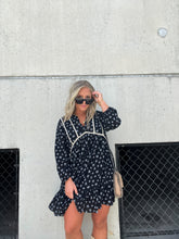 Load image into Gallery viewer, WHEN IN ROME WOVEN DRESS MULTI
