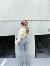 Load image into Gallery viewer, HEATHER GREY RUN WITH ME SLIT LEGGINGS

