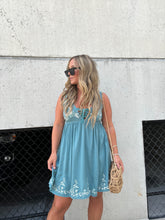 Load image into Gallery viewer, LUCIA FLORAL FLOW MINI DRESS
