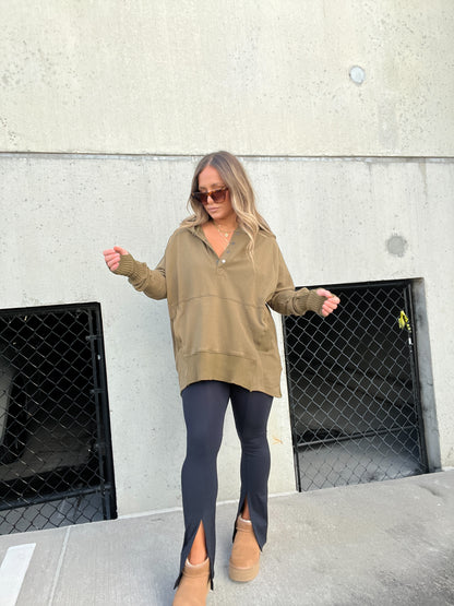 FIRST CLASS HOODIE OLIVE