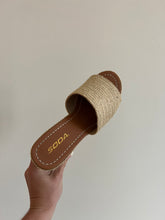 Load image into Gallery viewer, THE ORIGINAL WEDGES JUTE TAN
