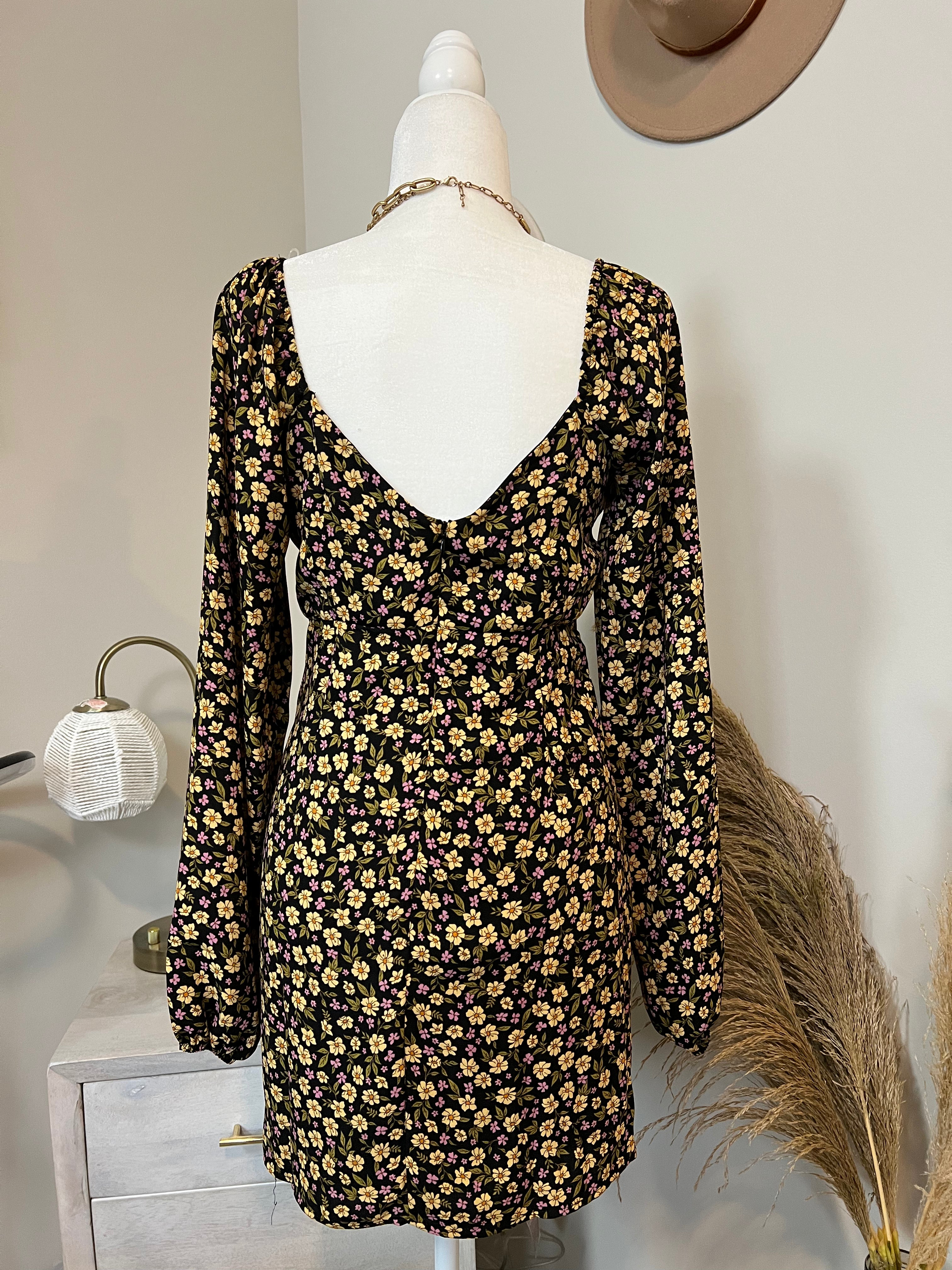 DITSY SLIT FRONT MINI DRESS