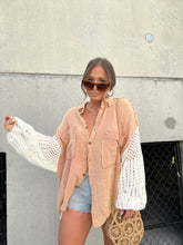 Load image into Gallery viewer, DUSTY PEACH CROCHET SLEEVE BUTTON UP
