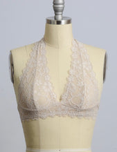 Load image into Gallery viewer, LACE HALTER BRALETTE NUDE
