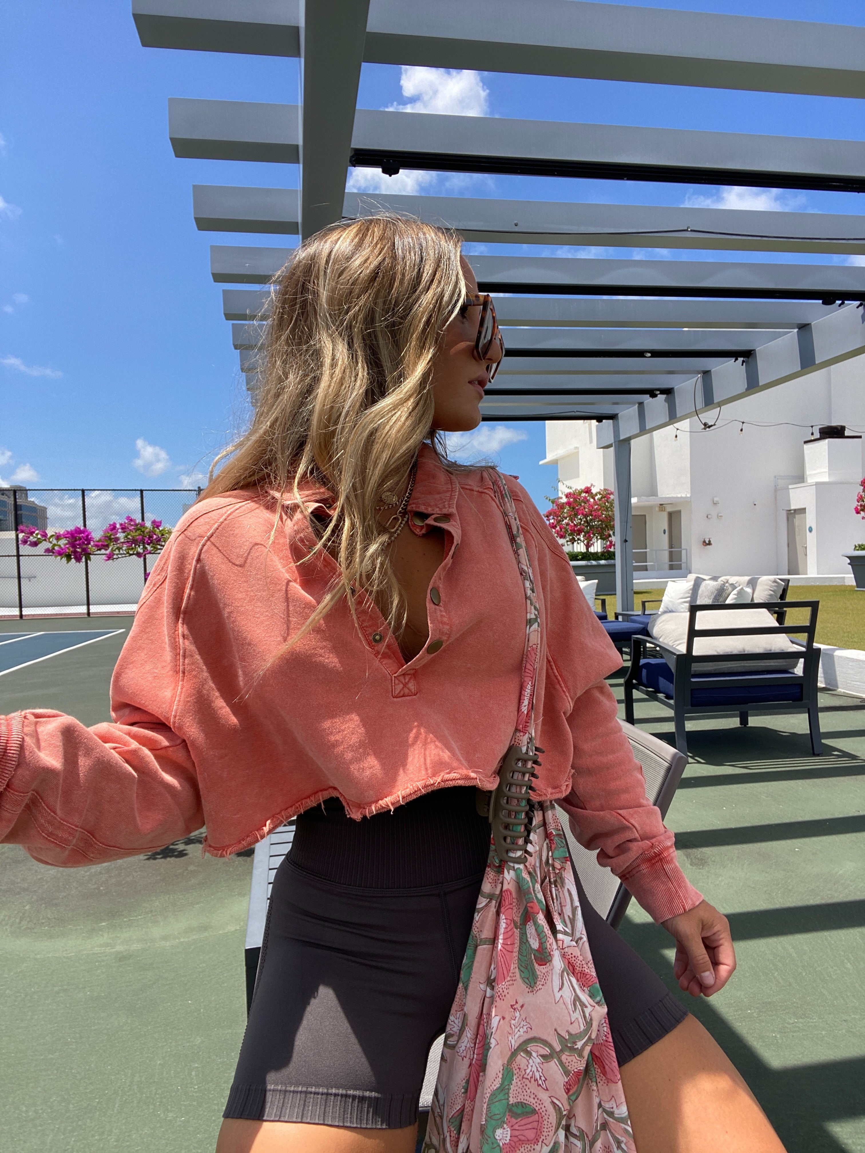 FP DUPE CROPPED SWEATSHIRT CORAL