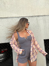 Load image into Gallery viewer, BROKEN HEARTED BASIC SNAP TANK WASHED GREY
