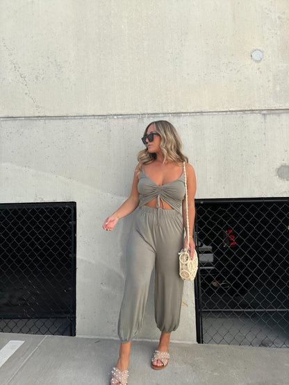 OLIVE GENIE IN A BOTTLE JUMPSUIT