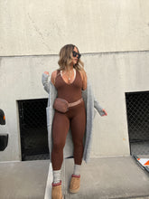 Load image into Gallery viewer, CARAMEL BELT BAG
