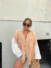 Load image into Gallery viewer, DUSTY PEACH CROCHET SLEEVE BUTTON UP
