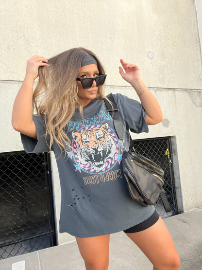 DREAM TIGER GRAPHIC TEE CHARCOAL