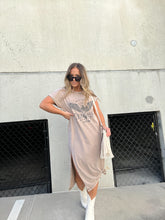 Load image into Gallery viewer, JANE GRAPHIC MIDI DRESS TAUPE
